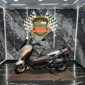 AUTOMATICA NMAX CONNECT 155 COMO NUEVA