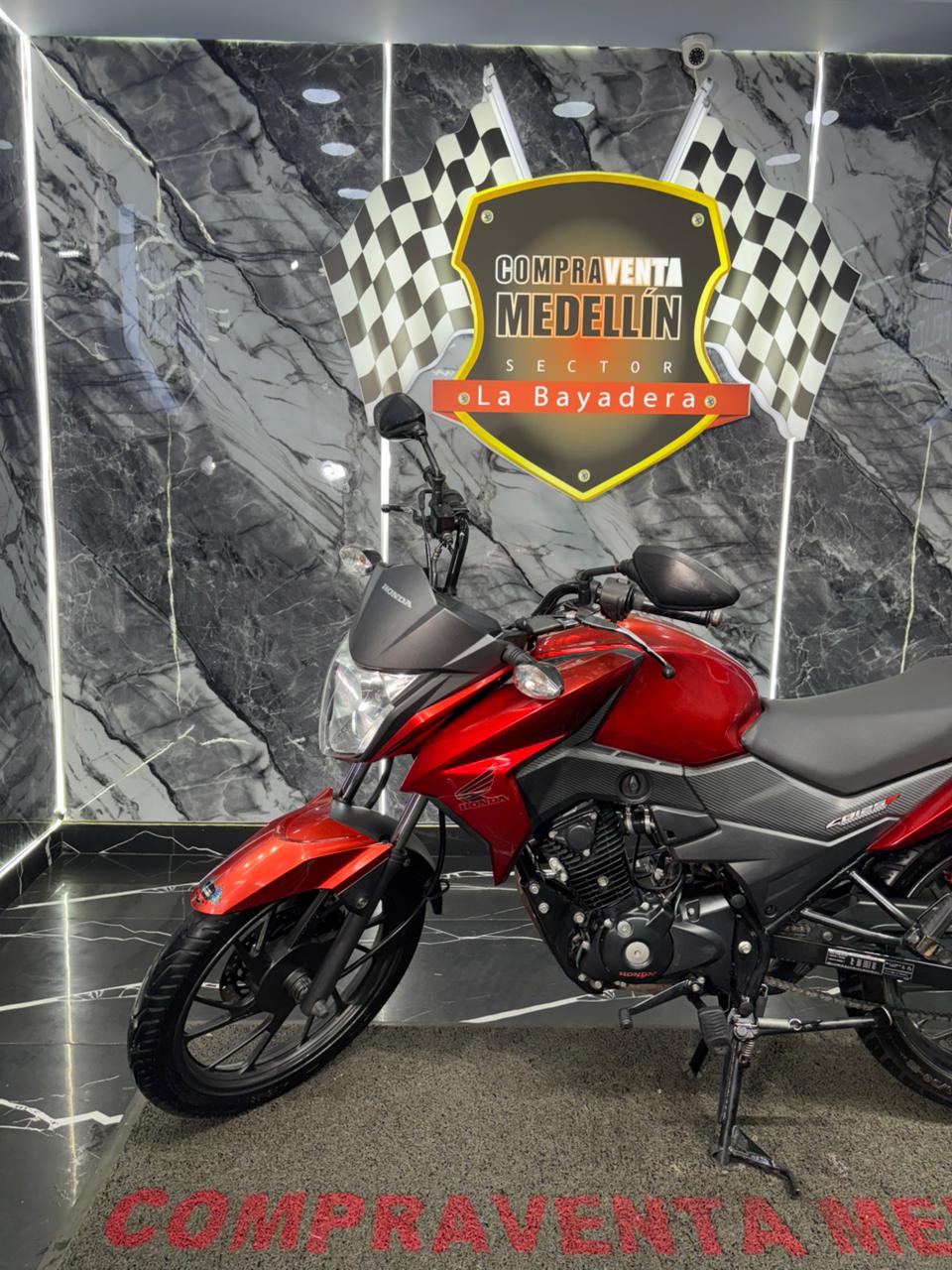 HONDA CB 125 F - Image 8