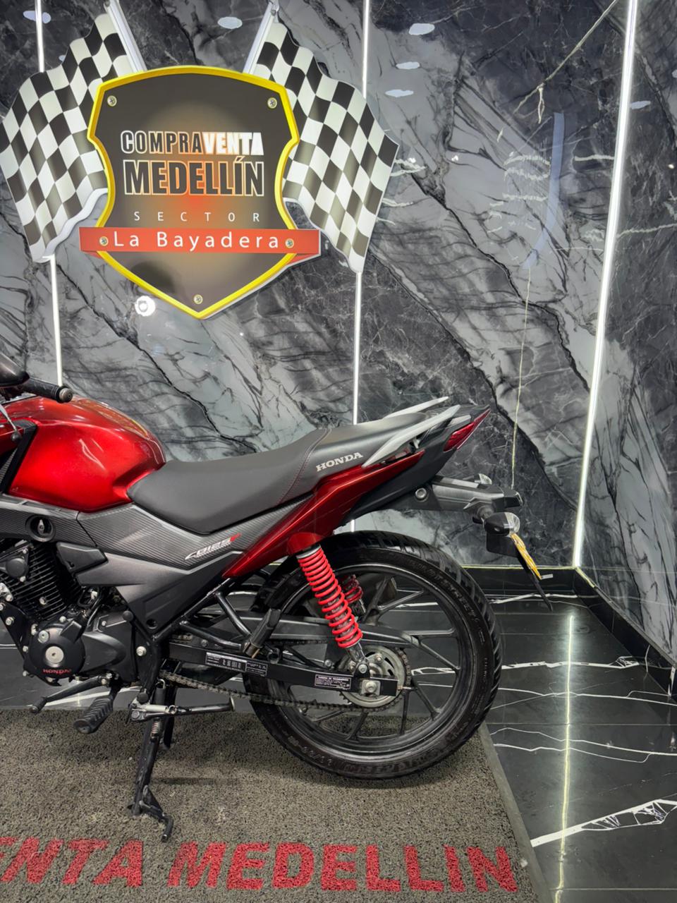 HONDA CB 125 F - Image 7