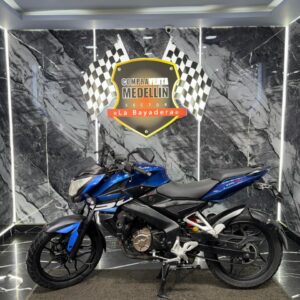PULSAR 150 NS