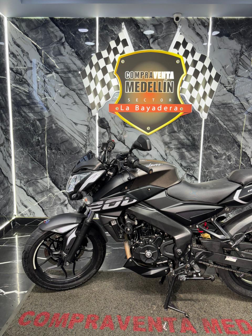 PULSAR 200 NS FI BSIV - Image 9