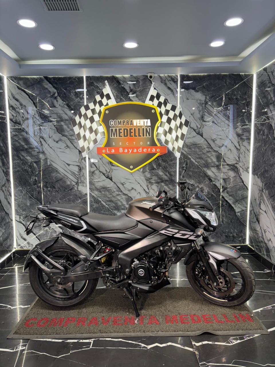PULSAR 200 NS FI BSIV - Image 5