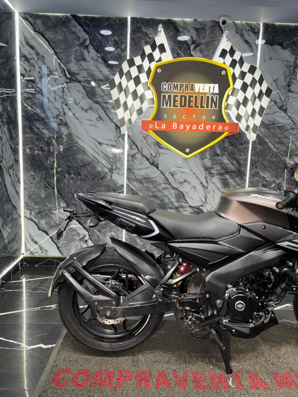 PULSAR 200 NS FI BSIV - Image 3