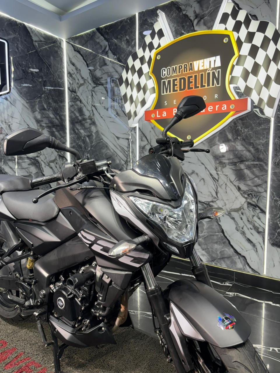 PULSAR 200 NS FI BSIV - Image 2