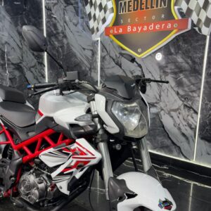 BENELLI TNT 150
