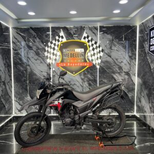 AKT TT 125