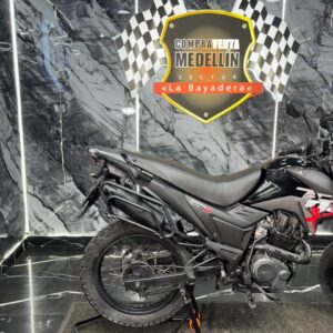 AKT TT 125