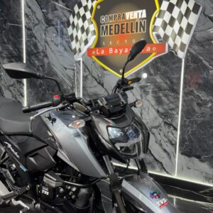 TVS APACHE RTR 160 4 V COMO NUEVA