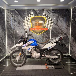SUZUKI DR 150