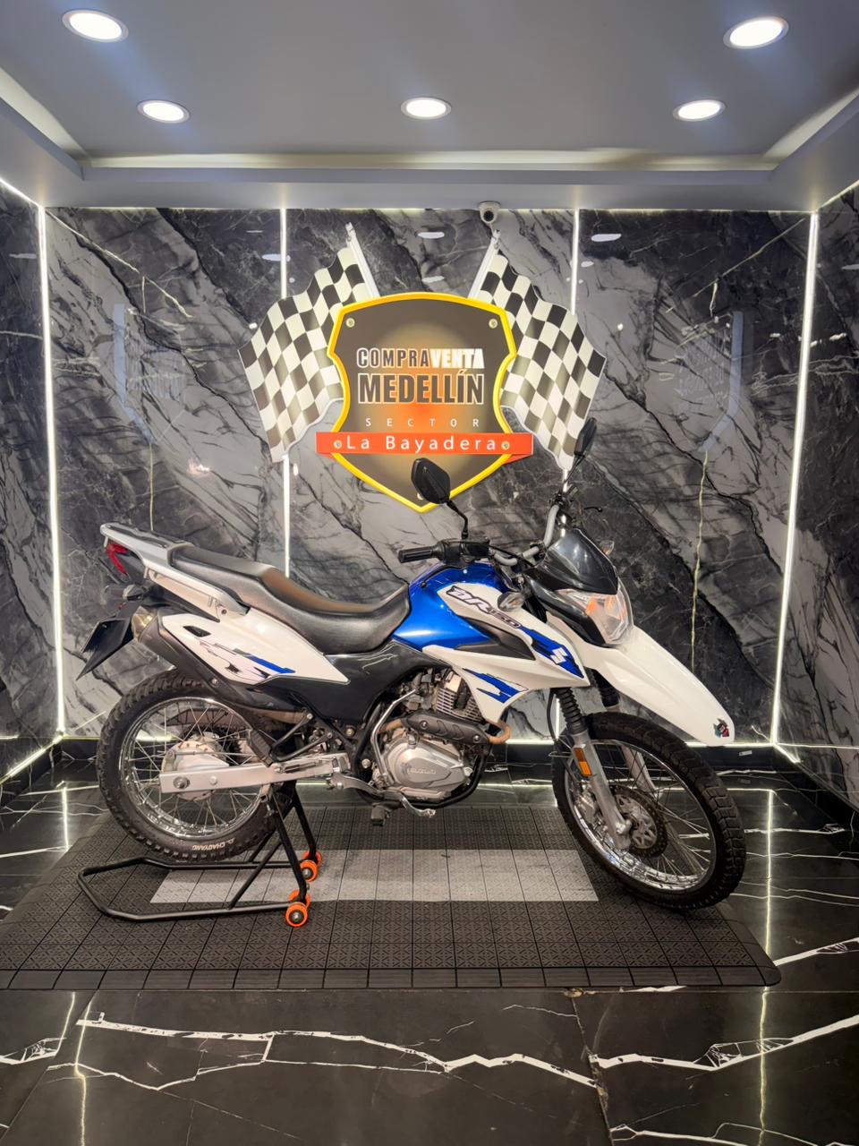 SUZUKI DR 150 - Image 2