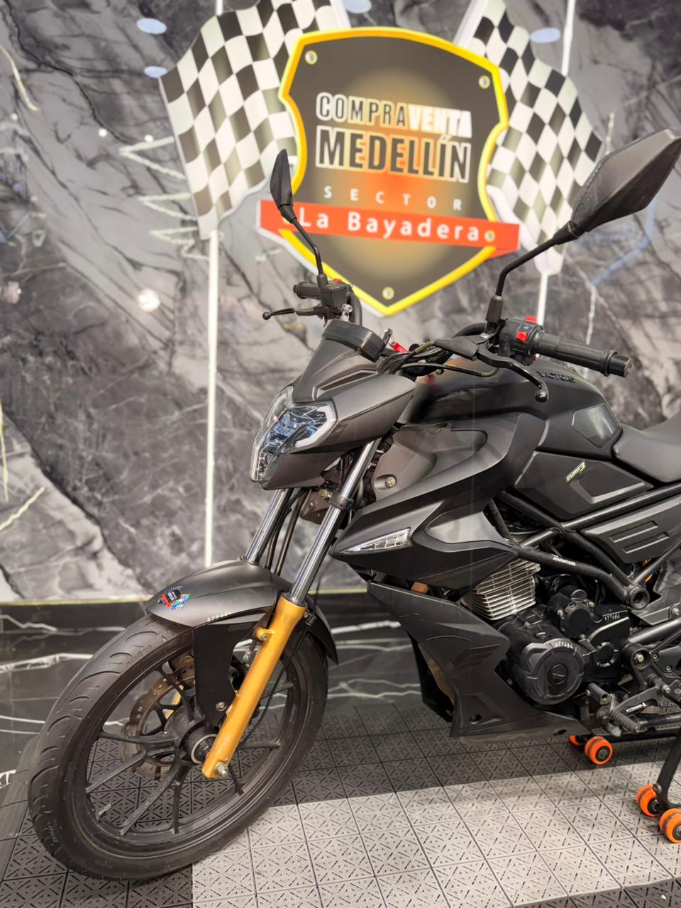 VICTORY VENOM 18 200 - Image 6