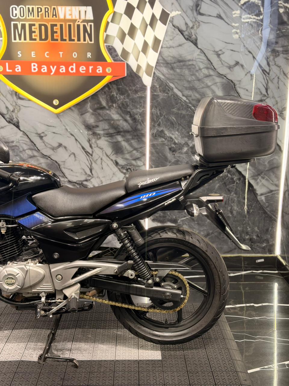 PULSAR 180 UG PRO - Image 8