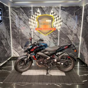 PULSAR 200 NS FI ABS COMO NUEVA