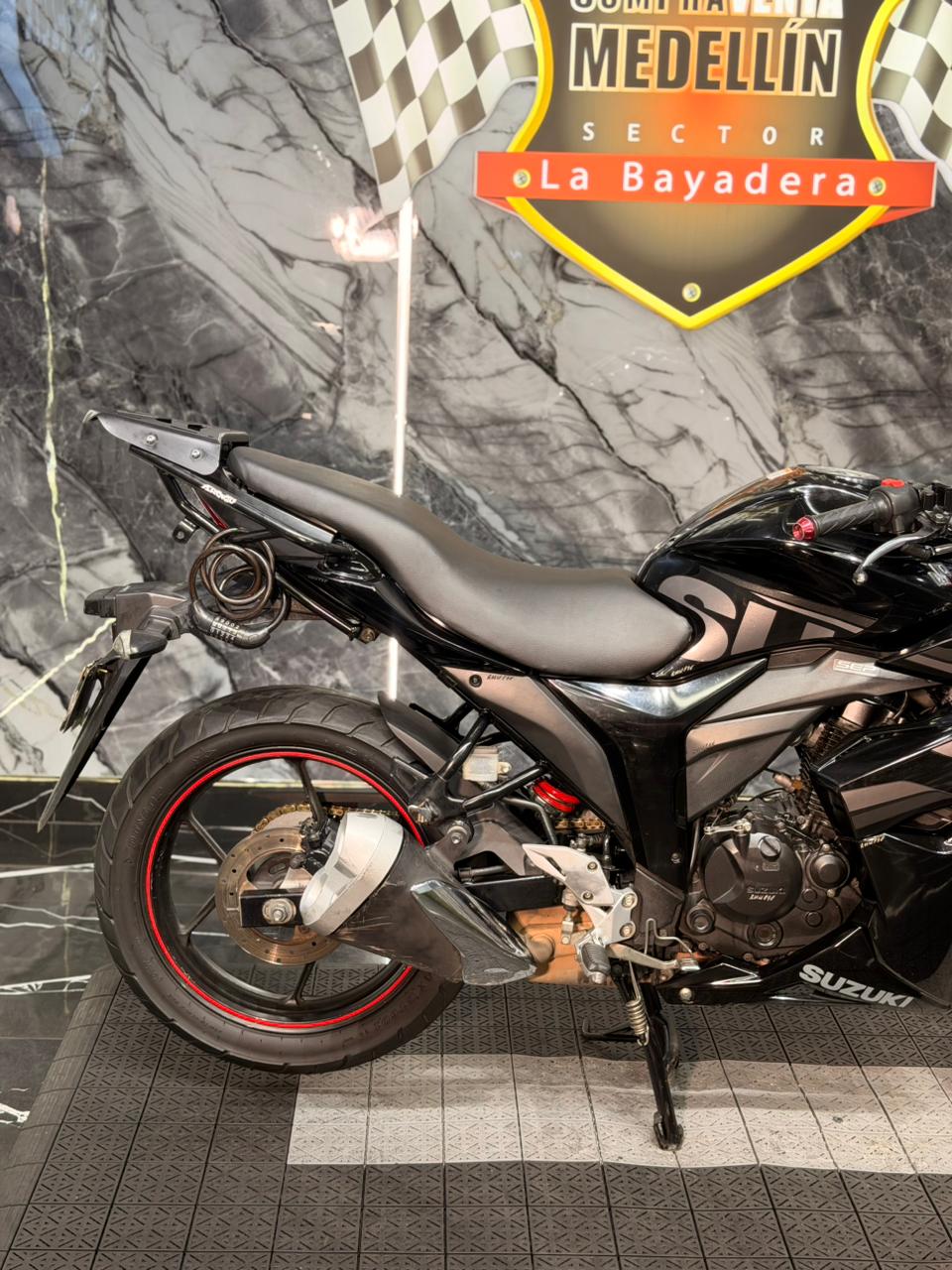 SUZUKI GIXXER 155 SF FI - Image 8