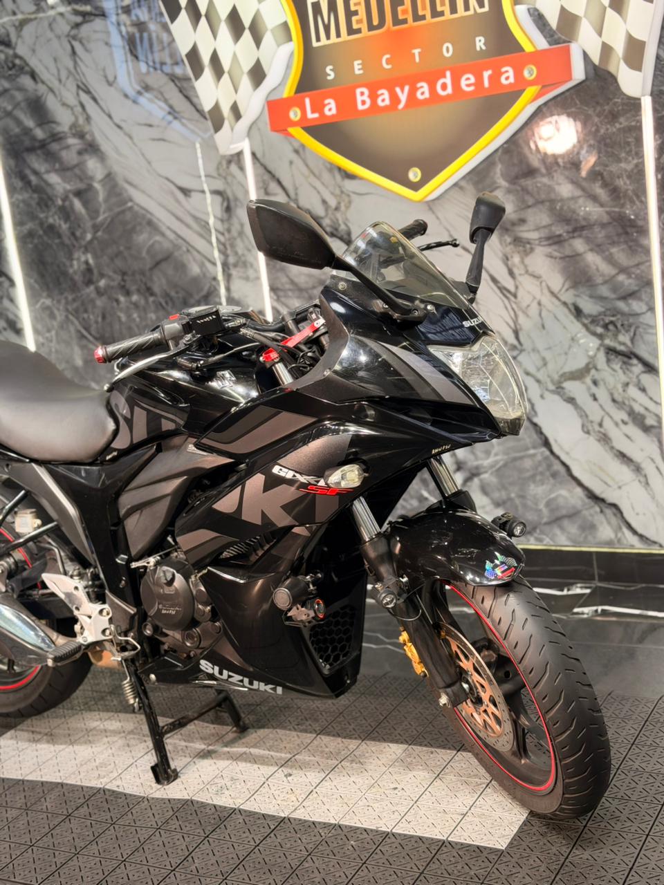 SUZUKI GIXXER 155 SF FI - Image 7