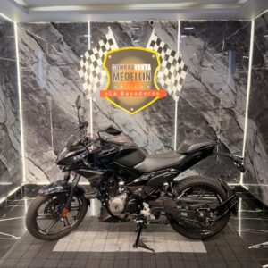 HERO HUNK 125 COMO NUEVA