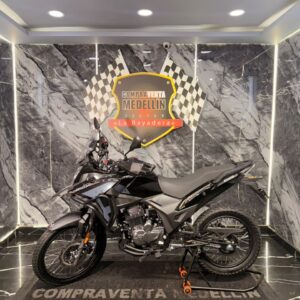 VICTORY MRX 200 ARIZONA (2 MESES DE USO)