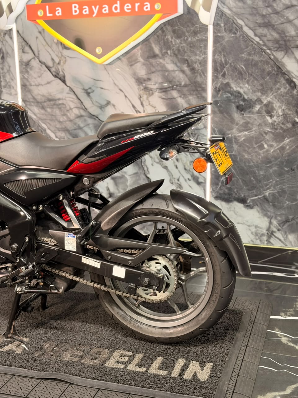 PULSAR 200 NS FI ABS ( BARRAS INVERTIDAS ) - Image 7