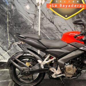 PULSAR 200 NS PRO