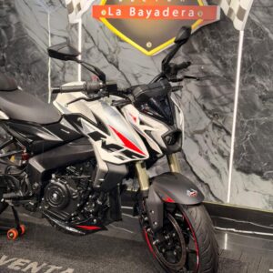 PULSAR NS 400 Z COMO NUEVA 1 MES DE USO