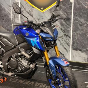 YAMAHA MT 15