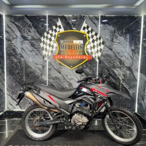AKT TT 200 DS