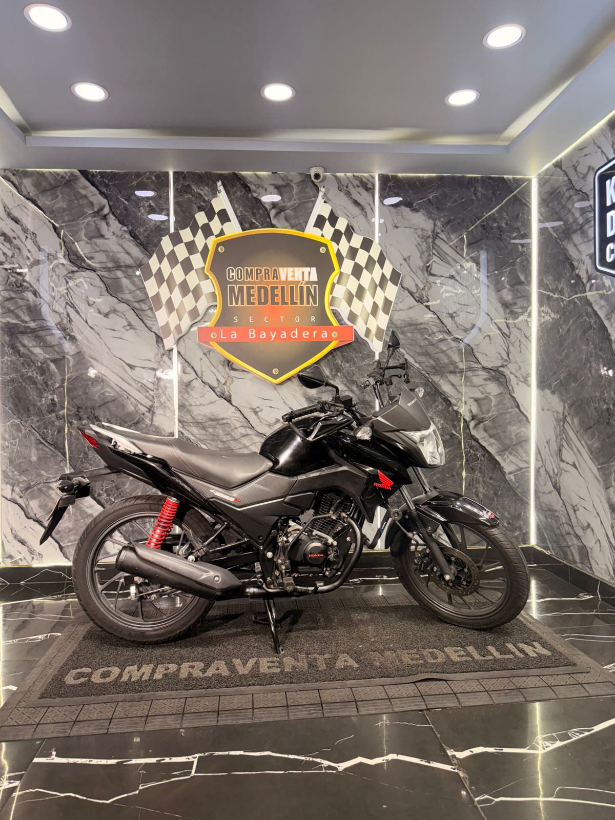 HONDA 125 CB F MAX E3 - Image 7
