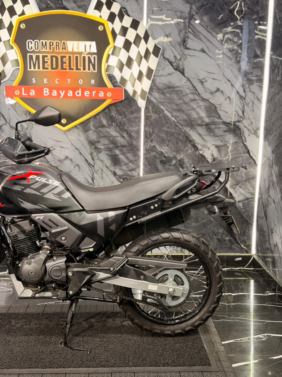 HERO XPULSE 200 4V - Image 3