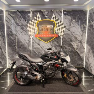 SUZUKI GIXXER 150