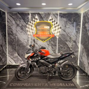 PULSAR 200 NS PRO