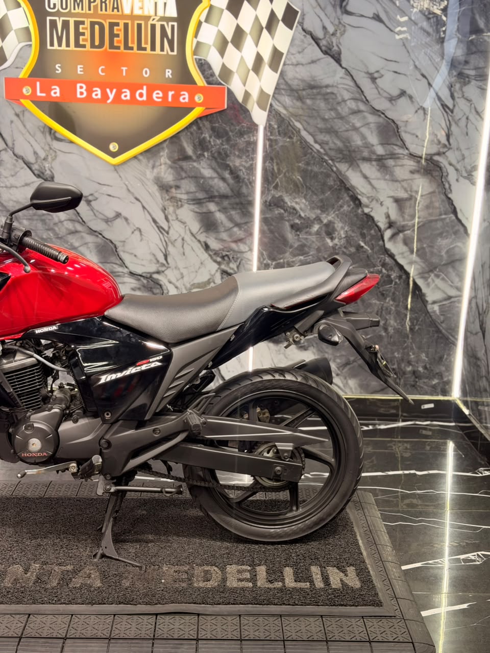 HONDA CB 150 INVICTA - Image 6