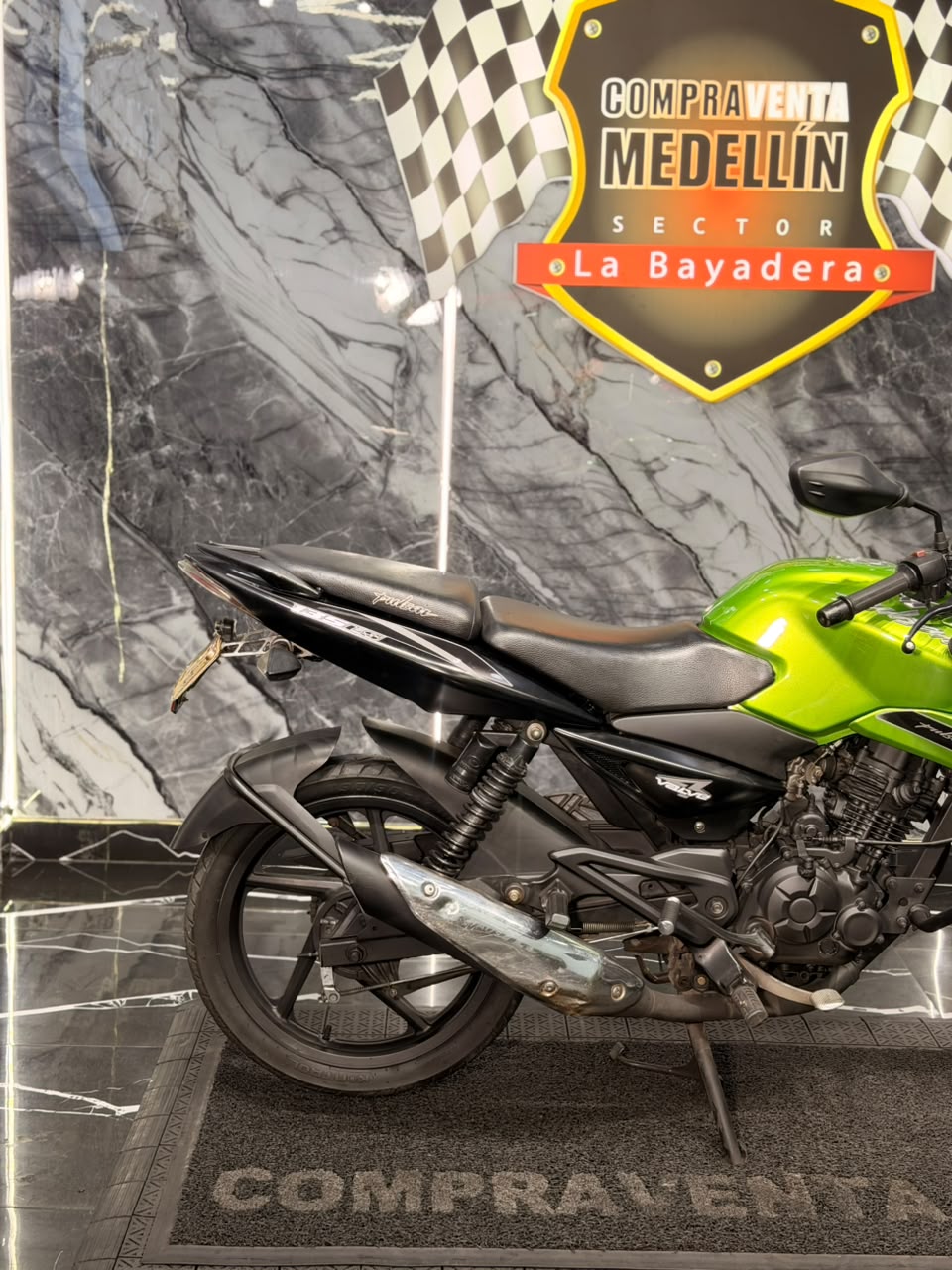 PULSAR 135 LS - Image 6