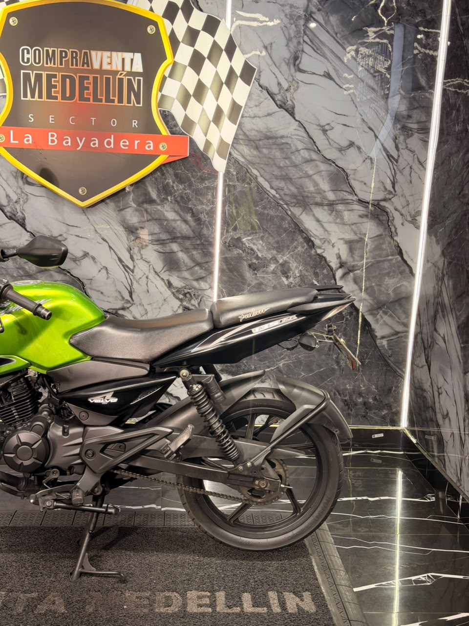 PULSAR 135 LS - Image 4