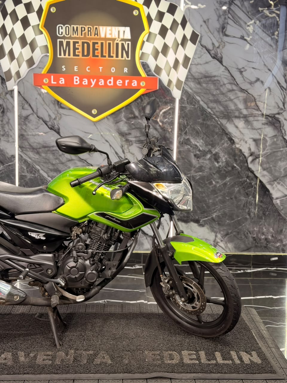 PULSAR 135 LS - Image 7