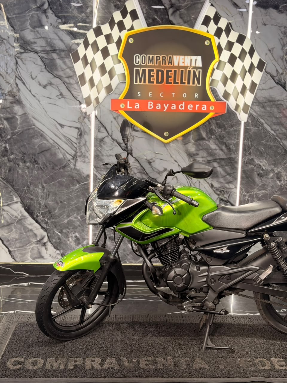 PULSAR 135 LS - Image 2