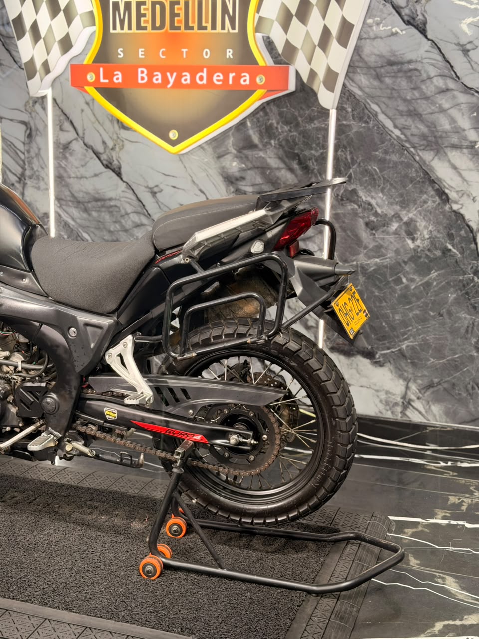 AKT TT ADVENTUR 250 - Image 5