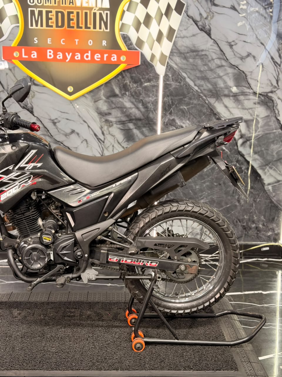 AKT TTR 200 EIII - Image 3