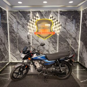 HONDA CB 100 COMO NUEVA