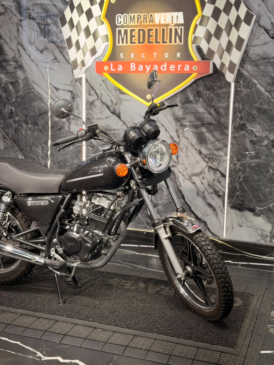 AKT CHR 125 TIPO GN COMO NUEVA - Image 7