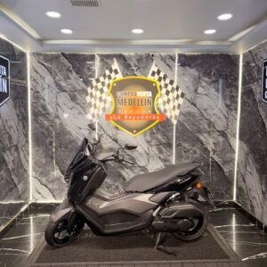 AUTOMATICA NMAX CONNECT 155 V3 COMO NUEVA