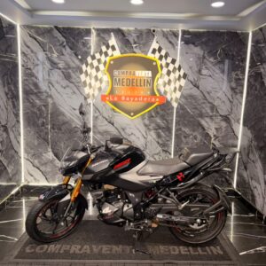 HERO HUNK 160 4V COMO NUEVA