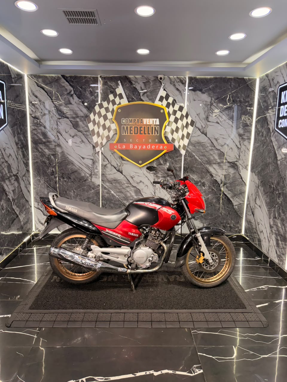 YBR 125 DX - Image 7