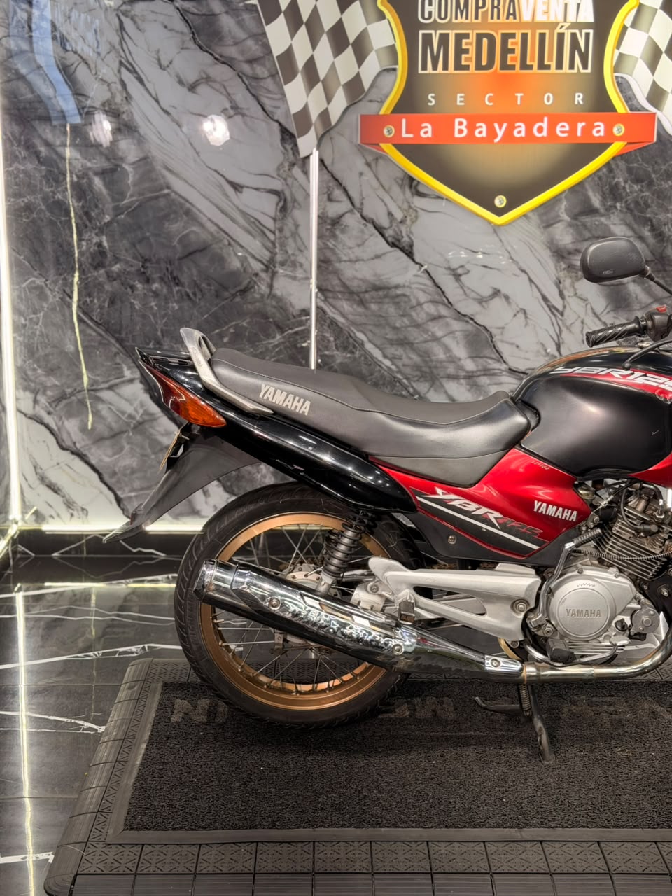 YBR 125 DX - Image 5
