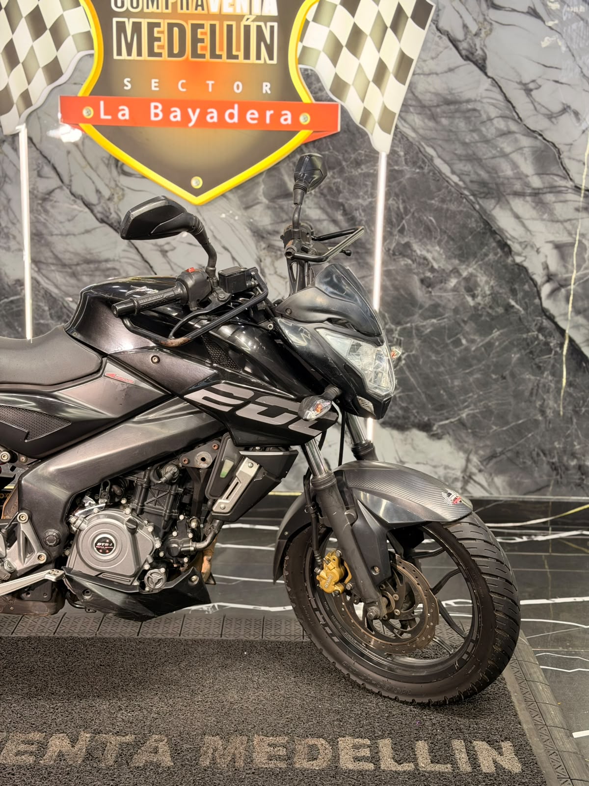 PULSAR 200 NS - Image 7