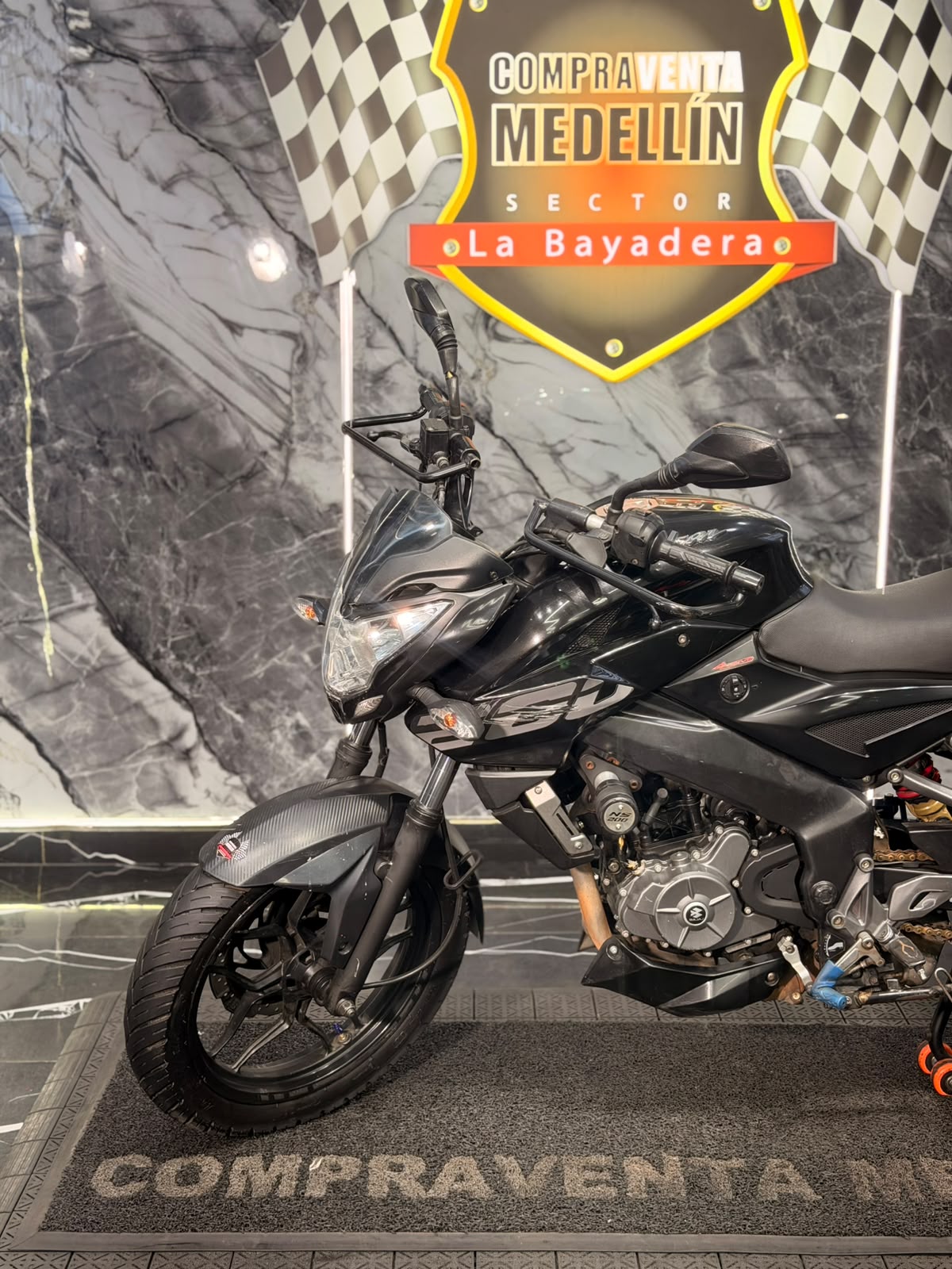 PULSAR 200 NS - Image 5