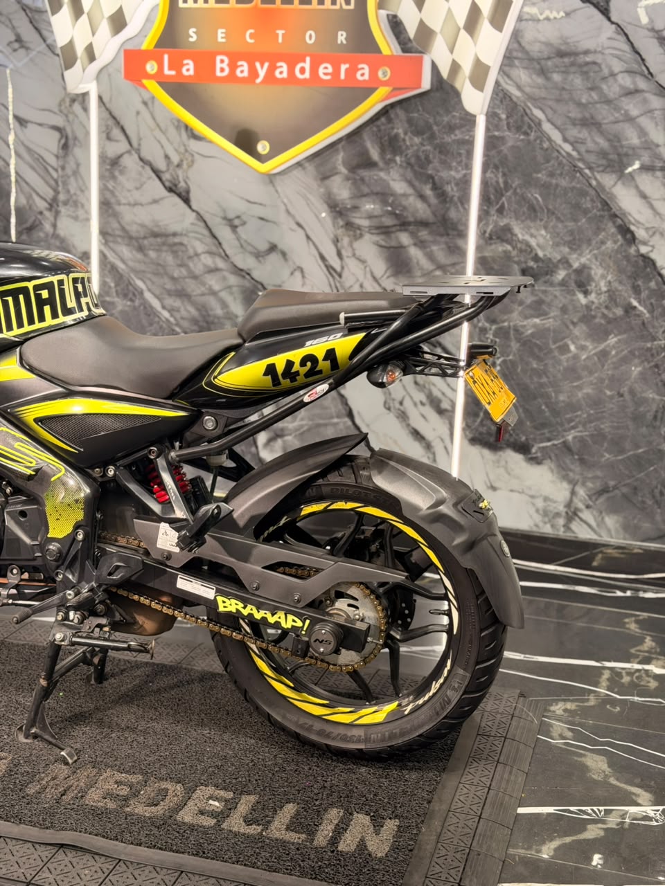 PULSAR 160 NS FI - Image 2