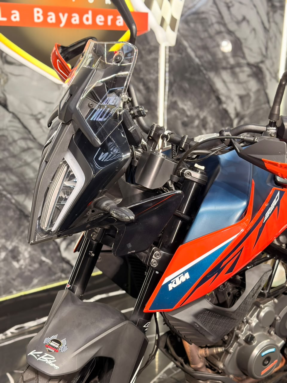 KTM DUKE 390 ADVENTURE - Image 3