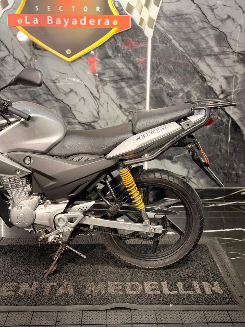 HONDA CBF 125 - Image 6
