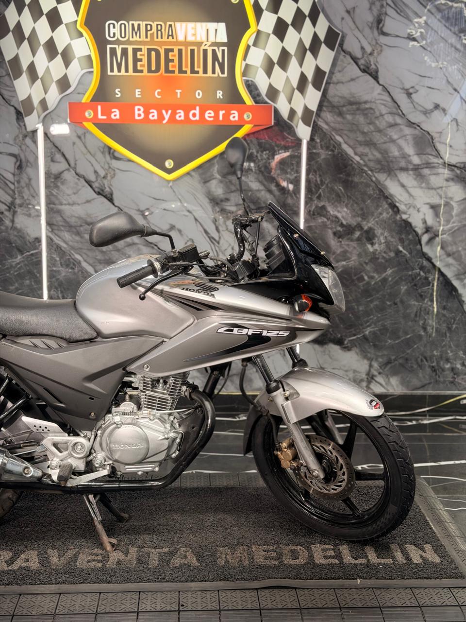 HONDA CBF 125 - Image 4