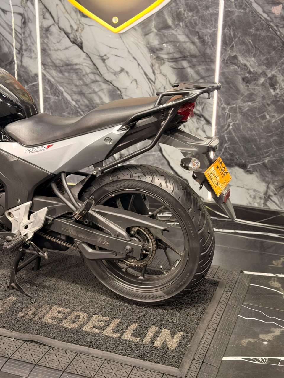 HONDA CB 160 - Image 2